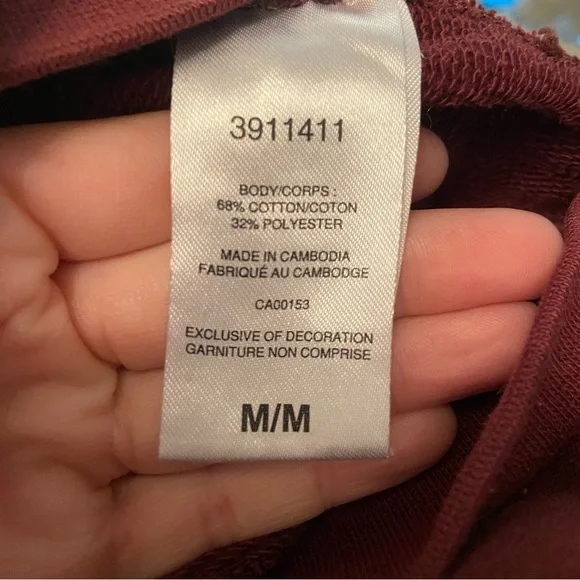 Champion  women's burgundy‎ crew neck sweatshirt in size medium - Picture 7 of 8